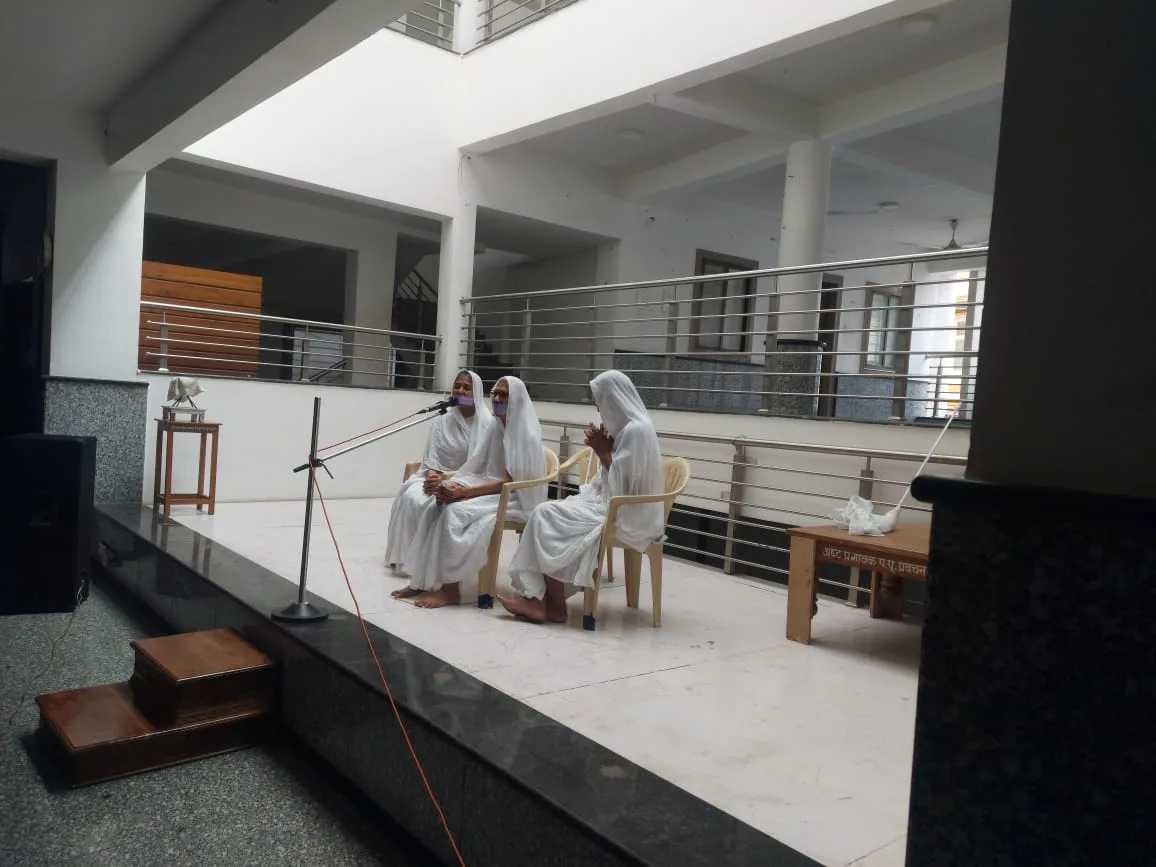 भोगी संग्रह करने का कार्य करते हैं, त्यागी छोड़ने का कार्य करते हैं: साध्वी उर्मिला कुमारी मसा | New India Times