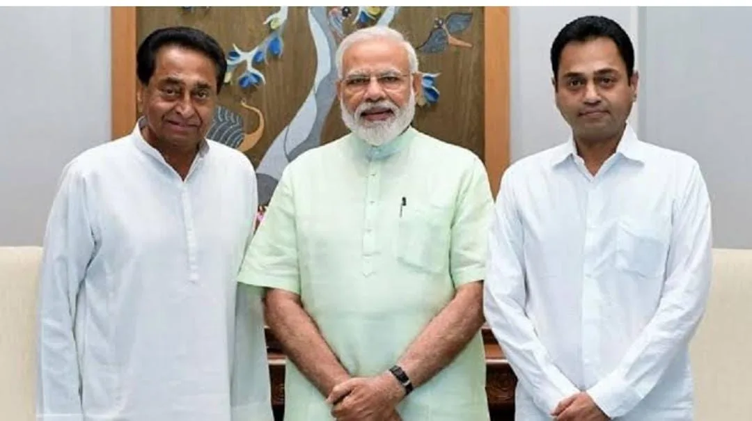 राष्ट्रीय स्तर के नेता कमलनाथ का अर्श से फर्श पर आना दुखदाई | New India Times