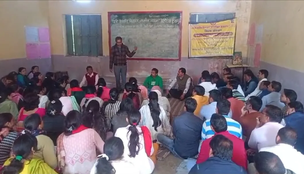 गुणवत्तापूर्ण शिक्षा के साथ विद्यार्थी का सर्वांगीण विकास सुनिश्चित करें: महेश कुमार मंगल | New India Times