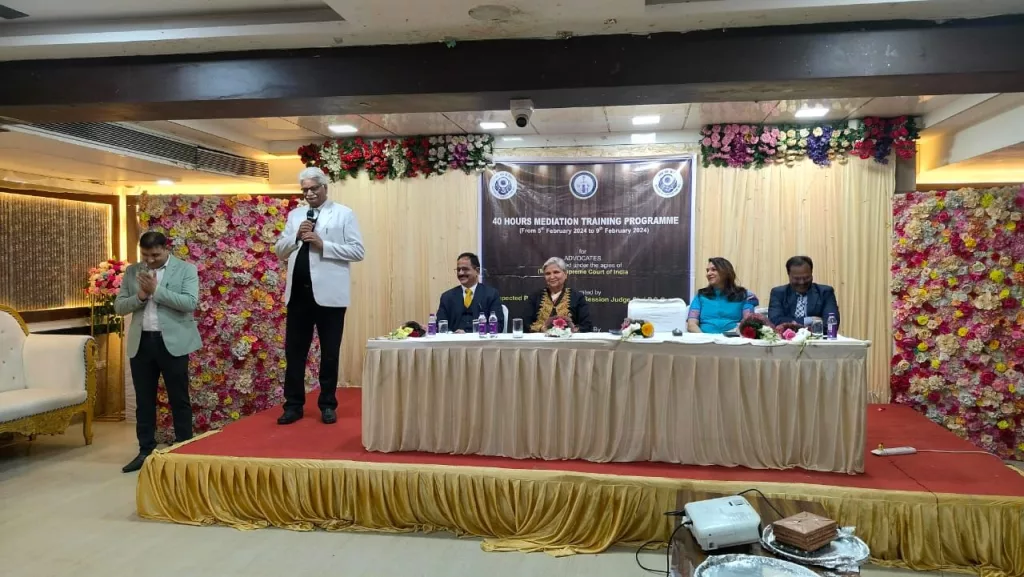 होटल रेडिऐंस में आयोजित मध्यस्थता प्रशिक्षण कार्यक्रम में 45 अधिवक्ताओं ने लिया 40 घंटे का प्रशिक्षण | New India Times