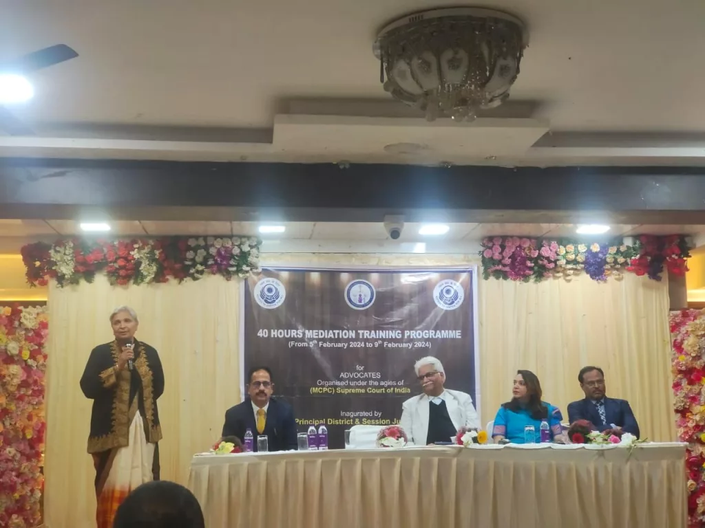 होटल रेडिऐंस में आयोजित मध्यस्थता प्रशिक्षण कार्यक्रम में 45 अधिवक्ताओं ने लिया 40 घंटे का प्रशिक्षण | New India Times