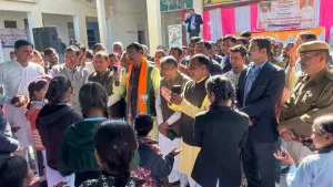 शिक्षक विद्यार्थियों को संस्कार और संस्कृति से प्रेरित गुणवत्तापूर्ण शिक्षा प्रदान करें: उप मुख्यमंत्री बैरवा 2 शिक्षक विद्यार्थियों को संस्कार और संस्कृति से प्रेरित गुणवत्तापूर्ण शिक्षा प्रदान करें: उप मुख्यमंत्री बैरवा | New India Times