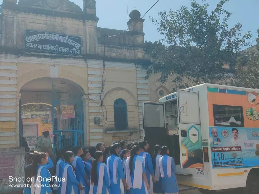 जिले में खाद्य पदार्थों में मिलावट पर प्रभावी अंकुश लगाने के लिये विशेष मुहिम जारी | New India Times