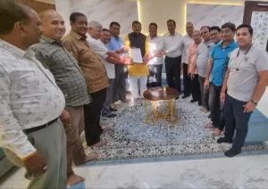 बुरहानपुर टैक्सटाइल ट्रेडर्स वेलफेयर एसोसिएशन के पदाधिकारियों ने सांसद श्री ज्ञानेश्वर पाटील को सौंपा ज्ञापन | New India Times