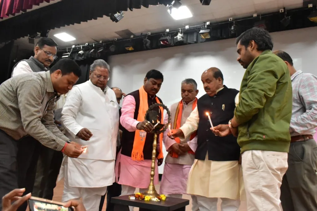 आयुष्मान भारत विकसित योजना के अन्तर्गत जनपद में क्रिटिकल केयल ब्लाॅक का वर्चुअल शिलान्यास प्रधानमंत्री द्वारा रेसकोर्स ग्राउण्ड राजकोट से हुआ संपन्न | New India Times