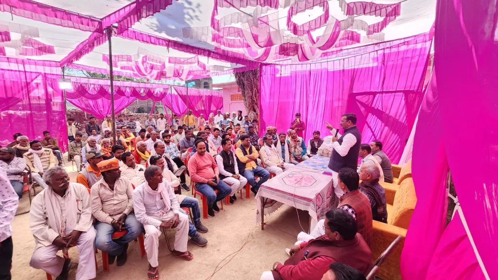 प्रधानमंत्री उज्ज्वला योजना के तहत लाभार्थियों को वितरित किया गया निःशुल्क गैस सिलेंडर | New India Times