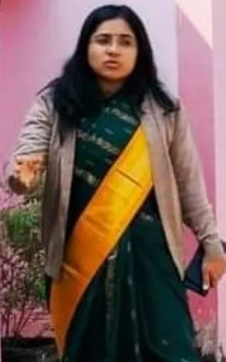 कलेक्टर ने मुख्यमंत्री स्वेच्छानुदान मद में इलाज हेतु ₹80,000 की राशि की स्वीकृत | New India Times