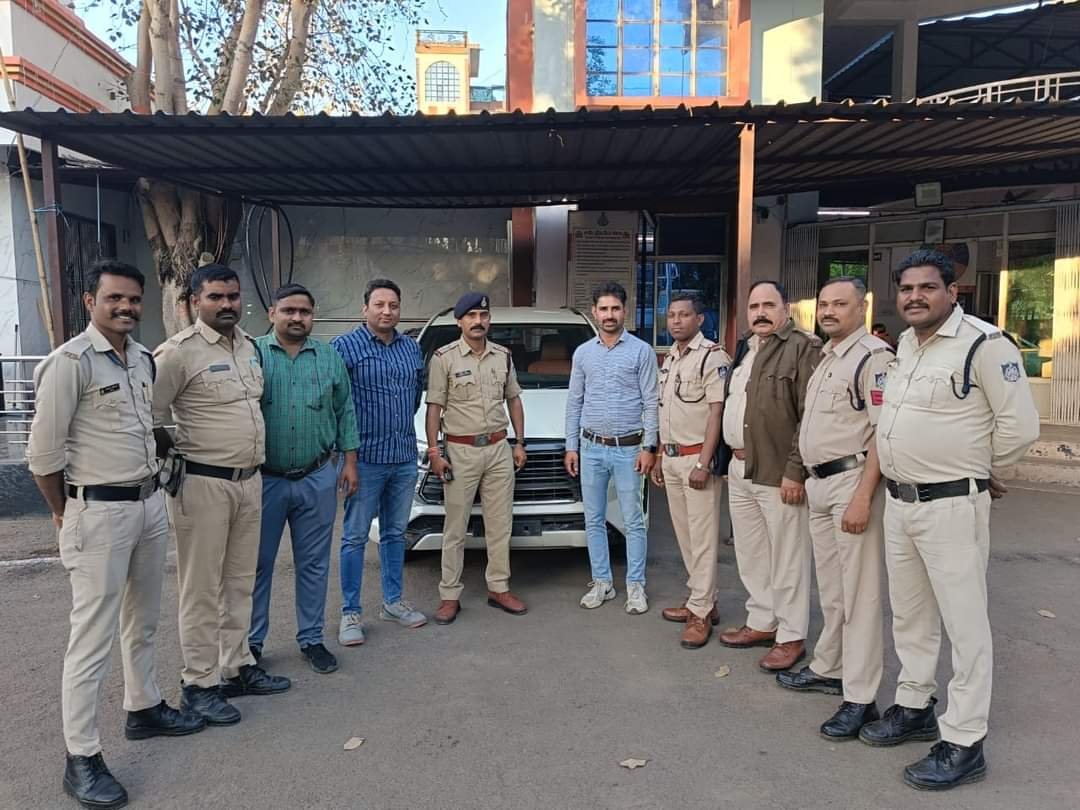 अशोका गार्डन पुलिस ने चार पहिया वाहन चोर को 24 घंटे के अंदर किया गिरफ्तार | New India Times