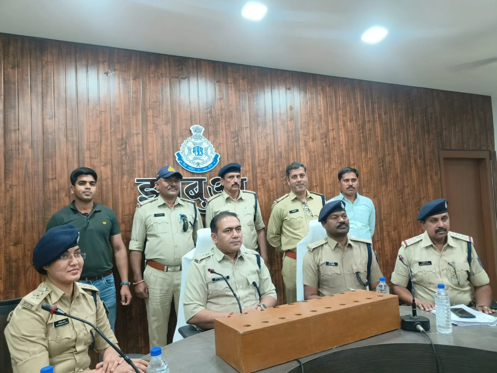 भगोरिया पर्व की सुरक्षा व्यवस्था को लेकर पुलिस ने शक्ति प्रदर्शन करते हुए किया फ्लैग मार्च | New India Times