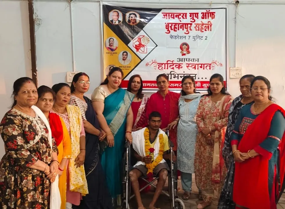 अंतर्राष्ट्रीय जायंट्स सेहली ग्रुप बुरहानपुर द्वारा विकलांग दिव्यांग को साइकिल की गई भेंट | New India Times