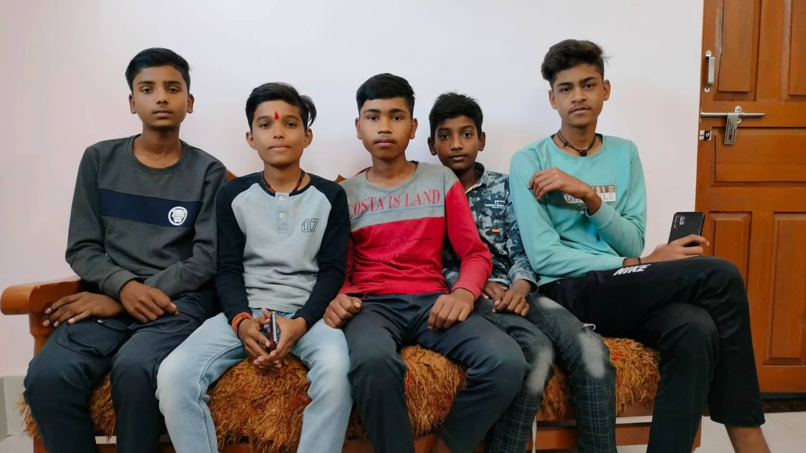 इंटरनेट मीडिया छा जाने के बाद अब बड़े पर्दे पर अपना हुनर दिखाने के लिए स्ट्रगल कर रहे हैं गैंग ऑफ देवरी के कलाकार | New India Times