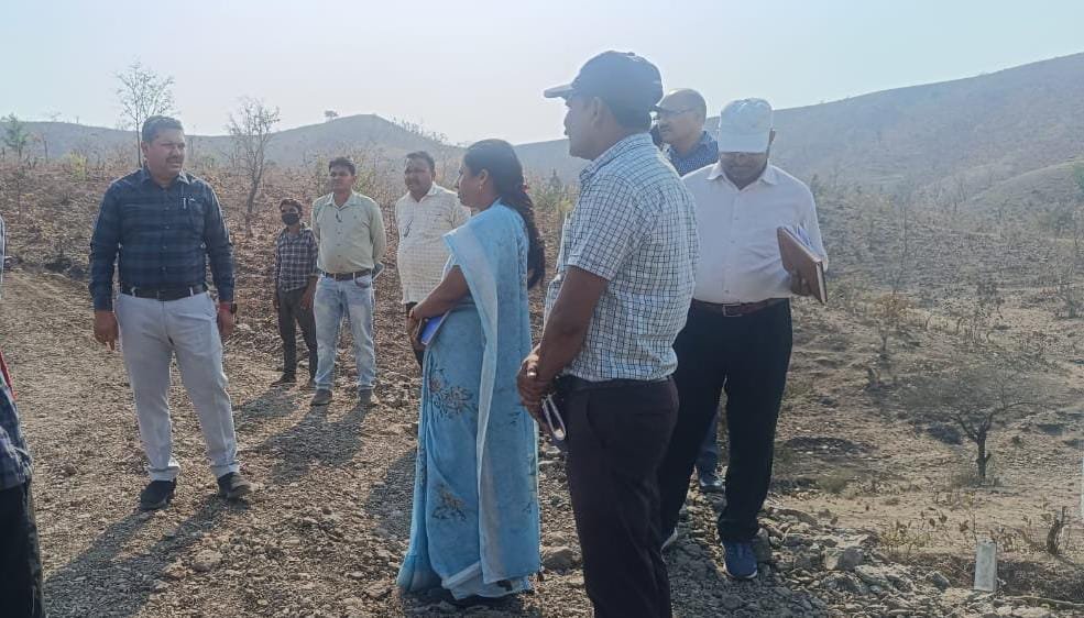 मुख्य कार्यपालन अधिकारी जिला पंचायत का औचक निरीक्षण | New India Times