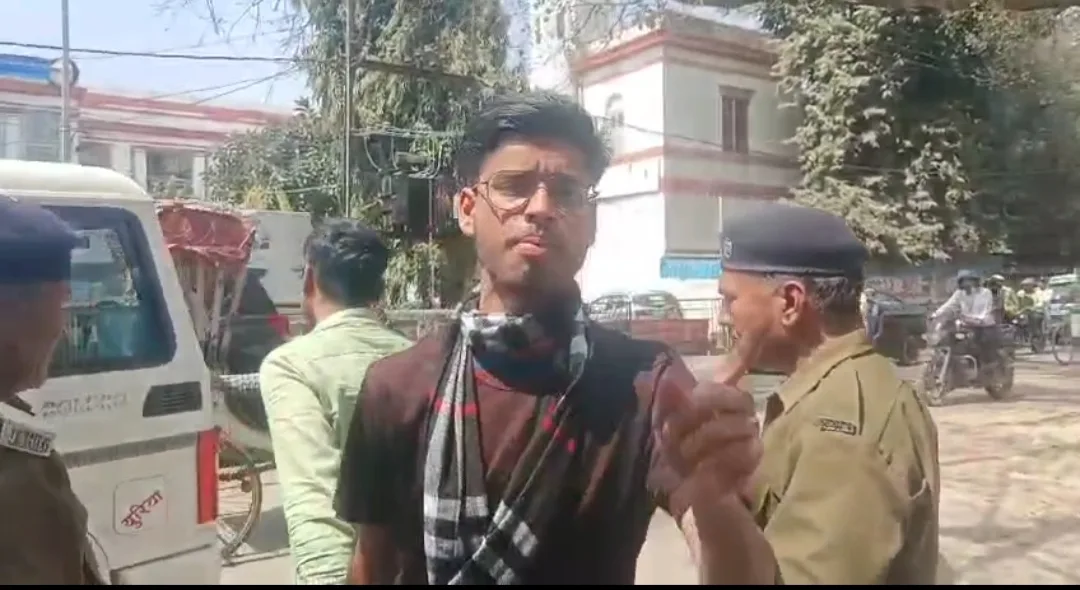 बिहार के मुख्यमंत्री नीतिश कुमार को धमकी देने वाले विशेष चतुर्वेदी को पुलिस ने किया गिरफ्तार | New India Times