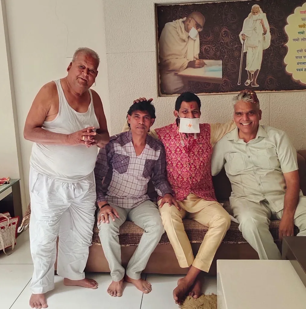 दीक्षार्थी भाई श्रेयांश की निकली गई जयकार यात्रा, संघजनों ने किया बहुमान 2 दीक्षार्थी भाई श्रेयांश की निकली गई जयकार यात्रा, संघजनों ने किया बहुमान | New India Times