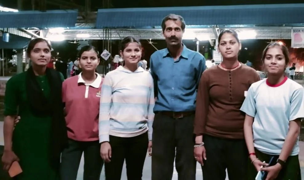 बेसबॉल की ऑल इंडिया यूनिवर्सिटी प्रतियोगिता के लिए पंखुरी, कंचन, अंजलि, मधु, हर्षिता, उपासना और मासूम का हुआ चयन 2 बेसबॉल की ऑल इंडिया यूनिवर्सिटी प्रतियोगिता के लिए पंखुरी, कंचन, अंजलि, मधु, हर्षिता, उपासना और मासूम का हुआ चयन | New India Times