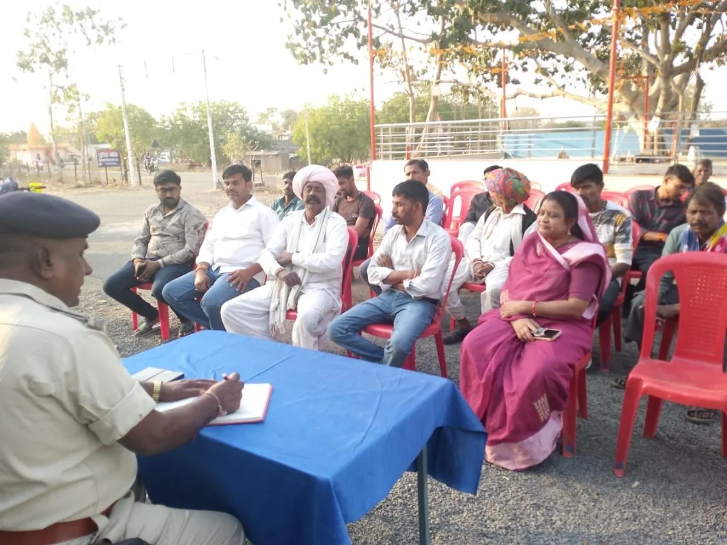 होलीका दहन, गलबाबा मेला एवं रंगपंचमी में सुरक्षा व्यवस्था के लिए तिरला में हुई शांति समिति की बैठक | New India Times