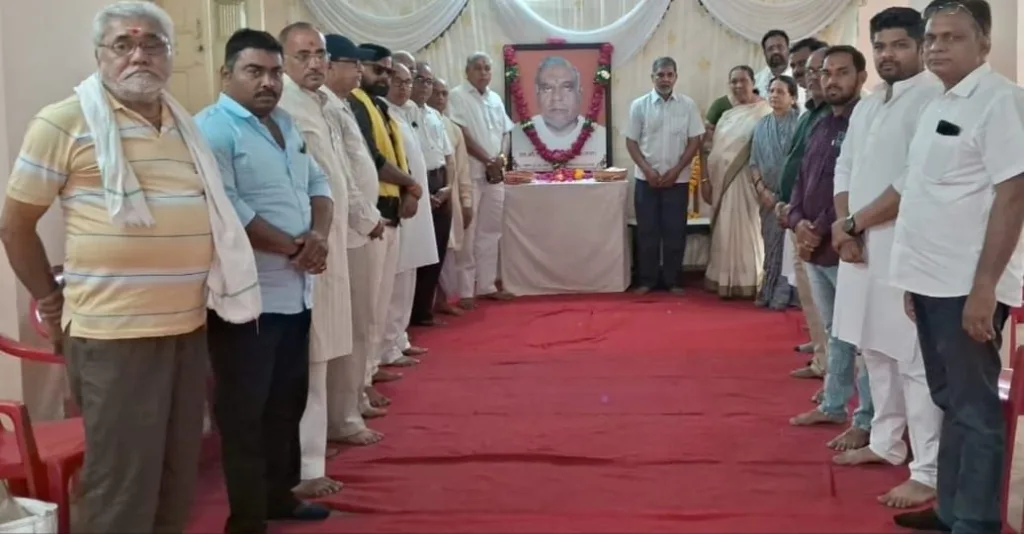 पूर्व सांसद स्वर्गीय अमृतलाल तारवाला को श्रद्धा सुमन अर्पित कर किया गया याद | New India Times