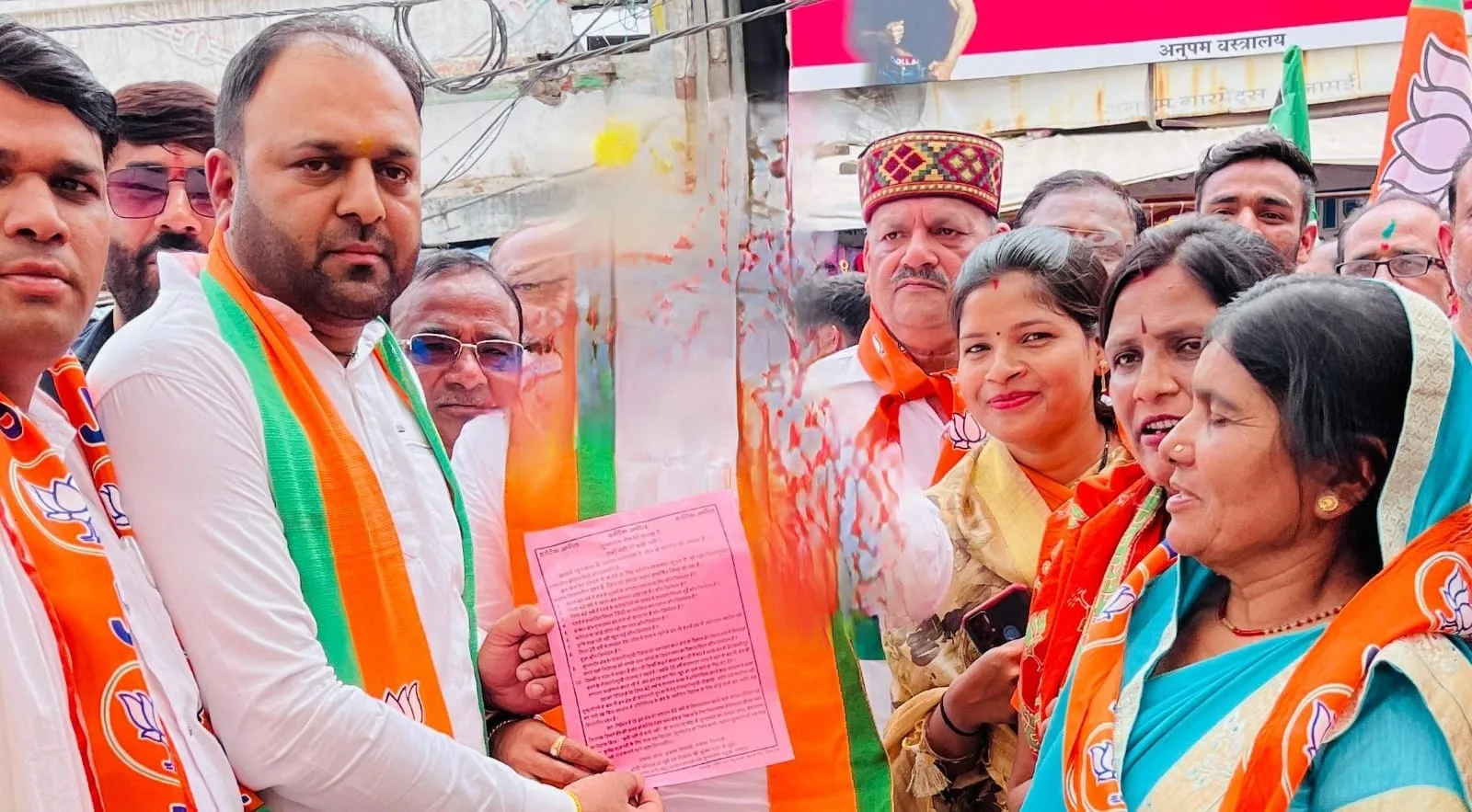 भाजपा की सत्ता काबिज होने के बाद क्षेत्र आर्थिक तंगी से जूझ रहा है, गृहमंत्री ने भी  विधानसभा चुनाव में मंच से भरी थी हामी | New India Times