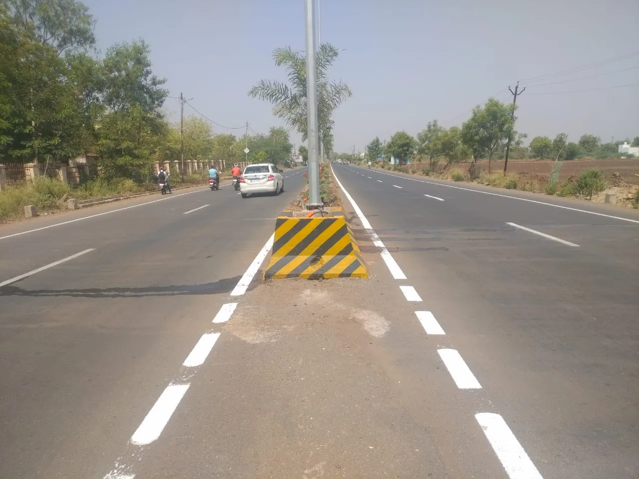 आधी रात को अमीरजादे फोरलेन पर खेलते हैं मौत का खेल, चुनाव के दौरान असामाजिक तत्वों के बढ़ते प्रभाव से तनाव में जामनेर के आम नागरिक | New India Times