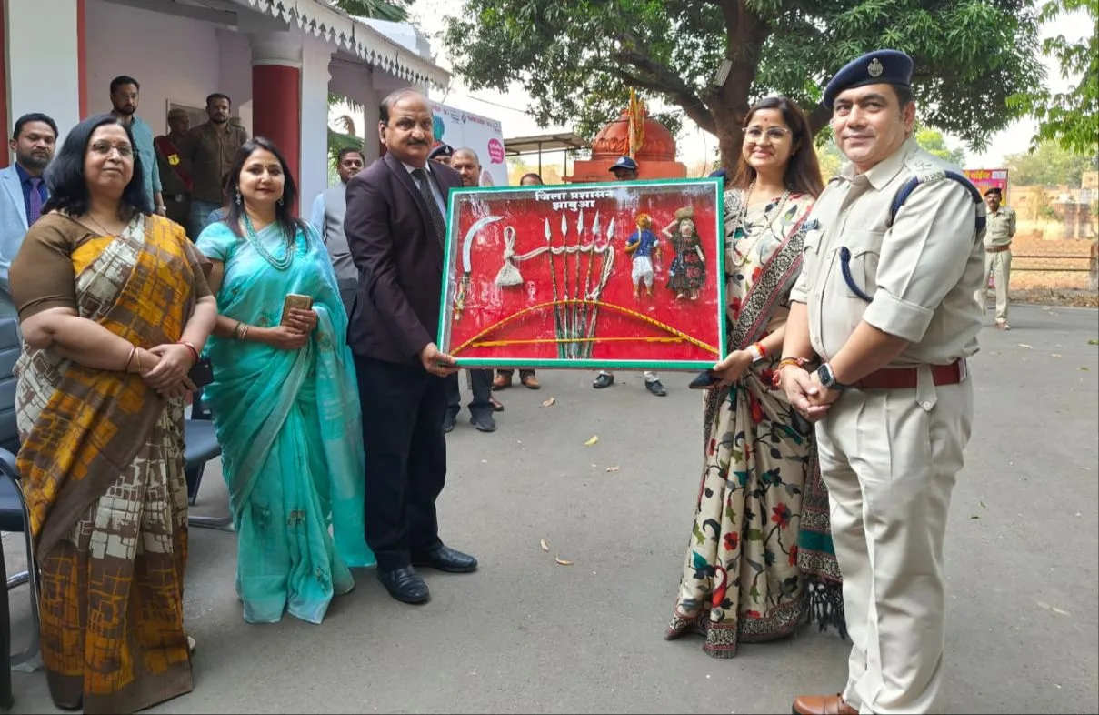 उच्च न्यायालय के न्यायाधीश अनिल वर्मा का स्वागत किया कलेक्टर ने | New India Times