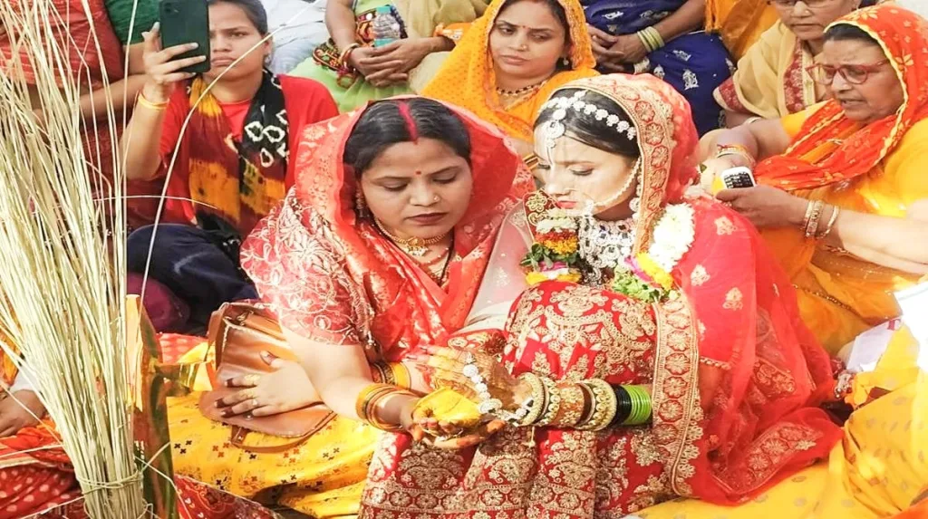 ग्वालियर में बीकाम पास शिवानी ने लड्डू गोपाल के साथ रचाया विवाह, मथुरा-वृंदावन से आई थी बारात | New India Times