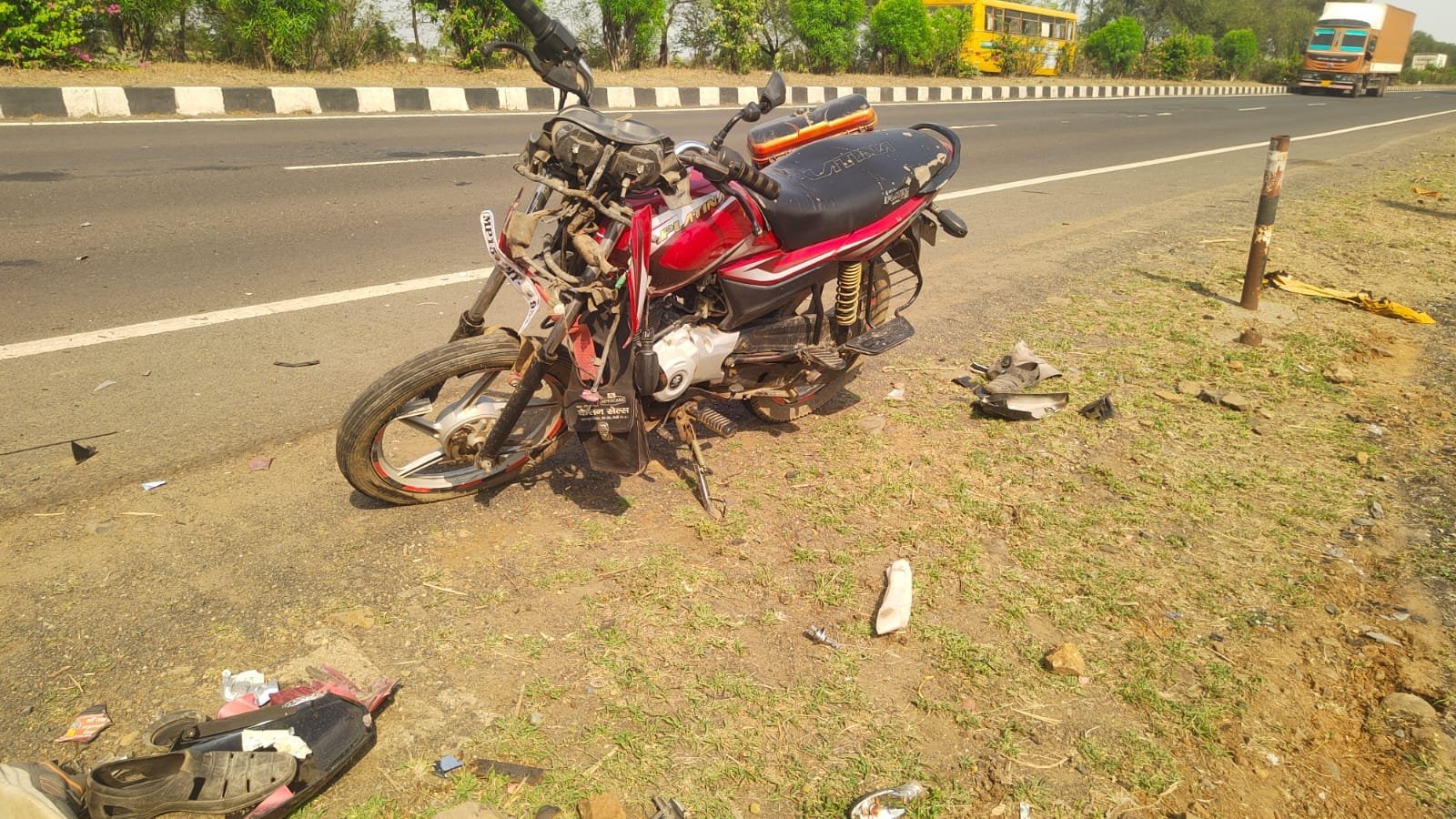 आपस में टकराई दो तेज़ रफ़्तार बाइक, दो की मौत, दो घायल | New India Times