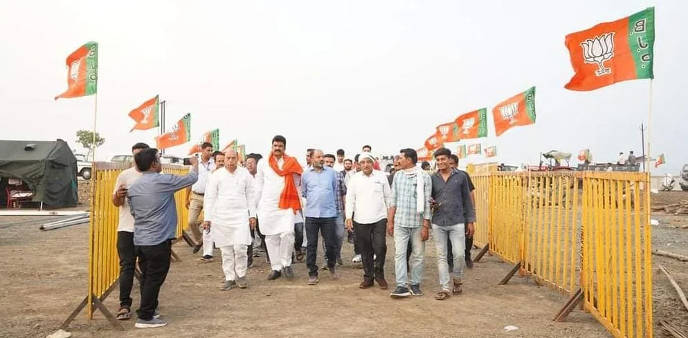 पीएम नरेंद्र मोदी की सभा 24 अप्रैल को सागर में सभा स्थल तक पहुंचने के लिए चारों तरफ के रूट को किया गया तय, ट्रेफिक व्यवस्था में किया गया बदलाव | New India Times