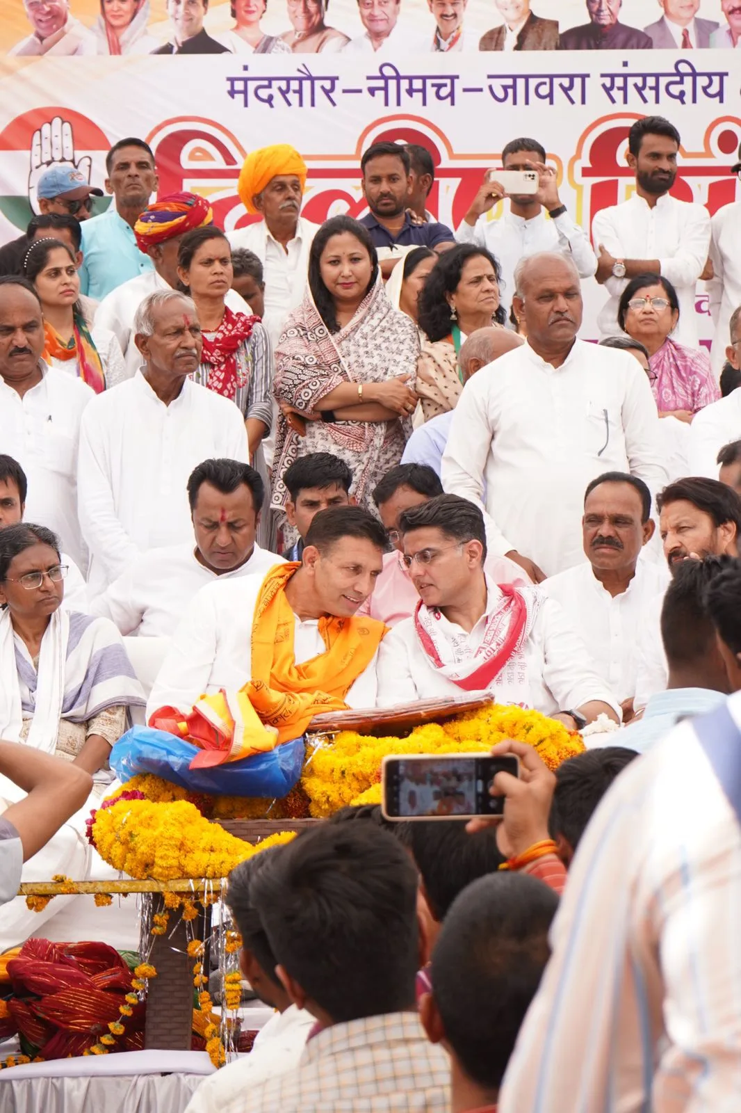 मतदाता वोट करते समय भाजपा के 2014 और 2019 के झूठे वादों एवं जुमलों को याद करिए और उनसे जवाब मांगिए: जीतू पटवारी | New India Times