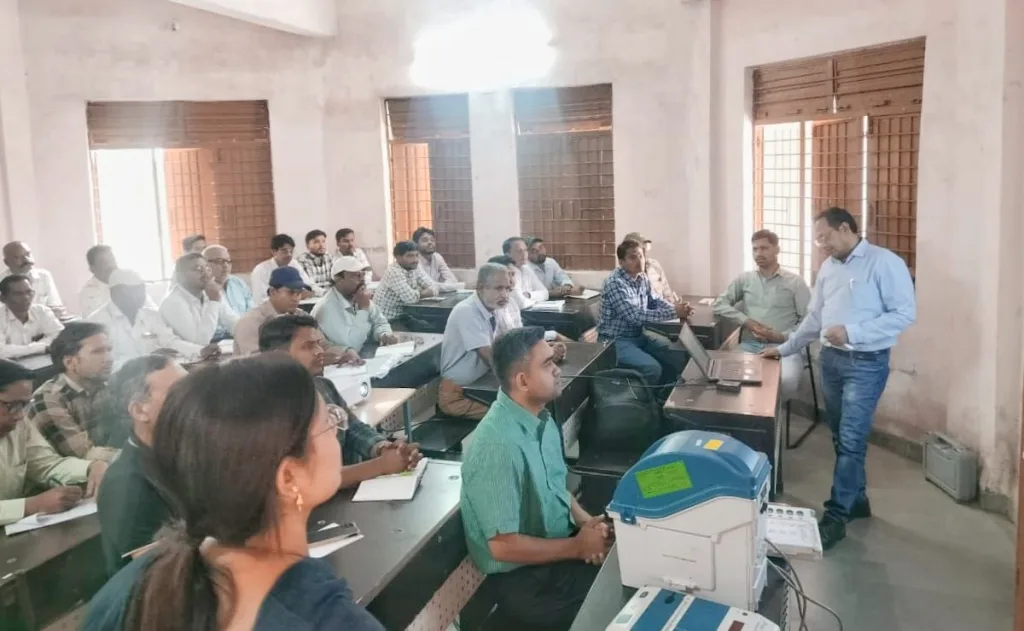 जिले के मतदानकर्मियों के लिए आज से प्रशिक्षण आरंभ | New India Times