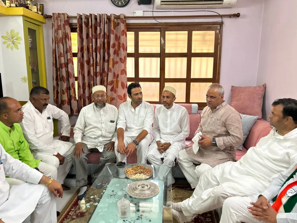 ईद के मौके पर तफज्जुल मुलायम वाला के निवास पहुंचकर दी पूर्व केन्द्रीय मंत्री अरुण यादव, पूर्व मंत्री सचिन यादव एवं लोकसभा संसदीय क्षेत्र से कांग्रेस उम्मीदवार श्री नरेंद्र पटेल आदि ने दी बधाई | New India Times