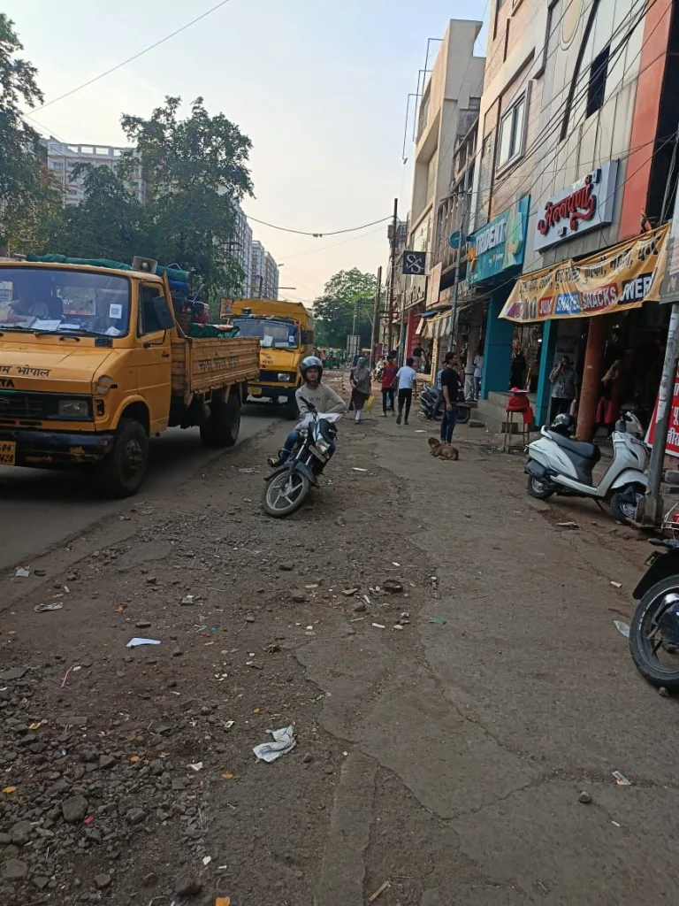 यातायात पुलिस द्वारा रंग महल से रोशनपुरा तक हटाए गए अतिक्रमण | New India Times