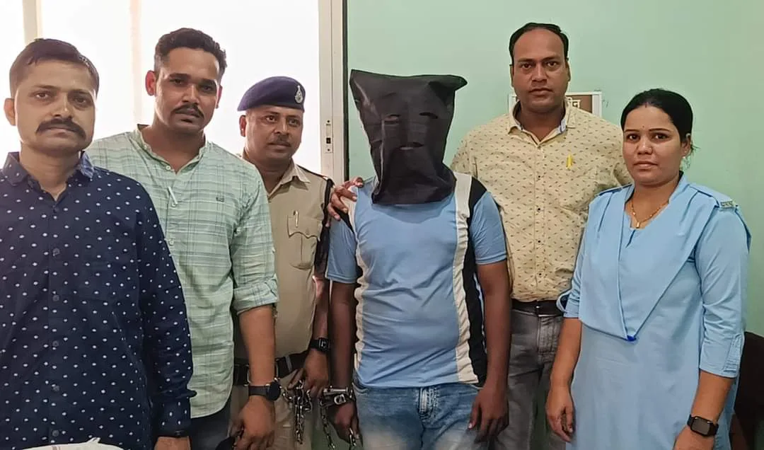 थाना शिकारपुरा अंतर्गत प्रतापपुरा क्षेत्र में गुम हुई 6 वर्ष की मासुम बालिका के सनसनीखेज़ हत्याकाण्ड में पुलिस ने 24 घण्टे के अंदर किया खुलासा | New India Times