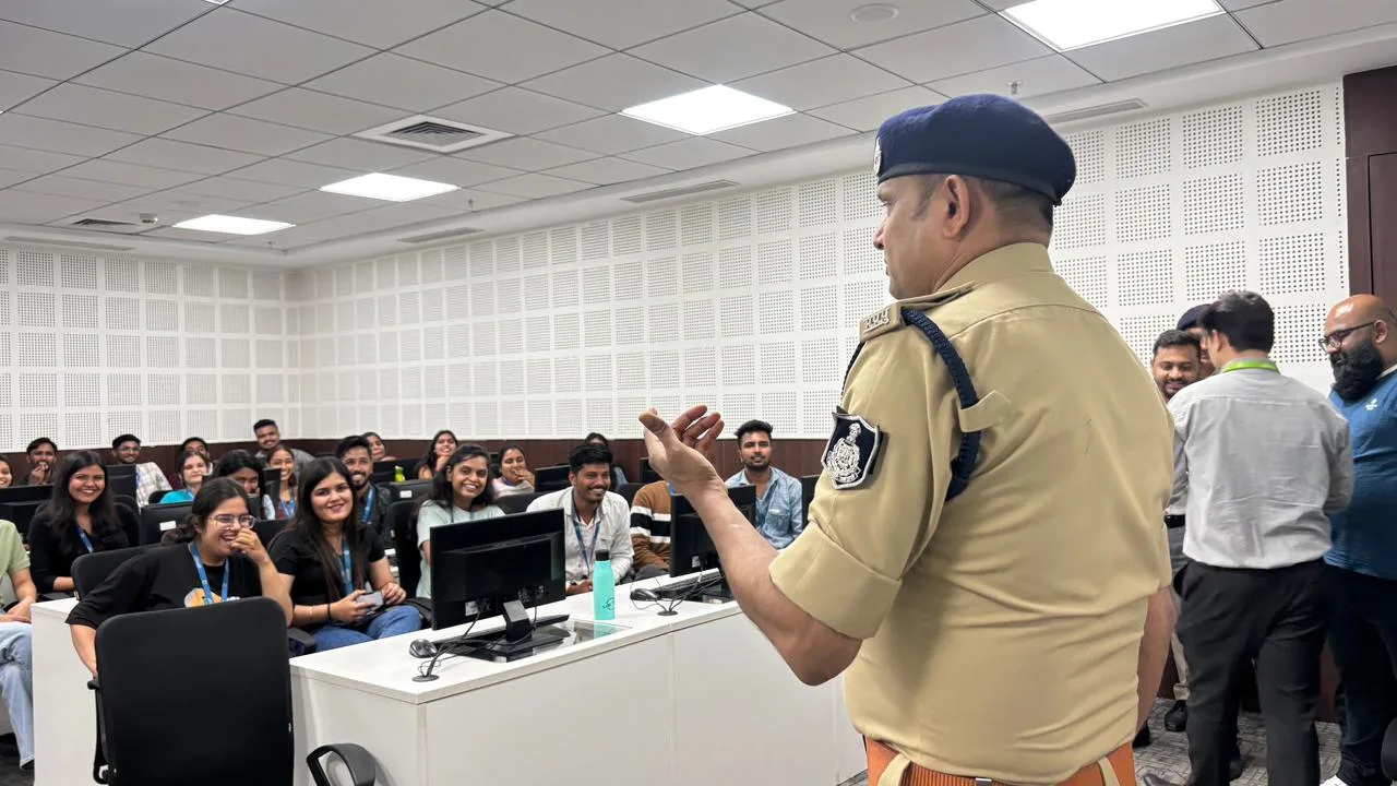 डिजिटल लाइफ में बेशक करें नई-नई तकनीकों एवं सुविधाओं को Use परंतु सतर्कता और जागरूकता नहीं रखी तो आपके डाटा का हो सकता है Misuse | New India Times