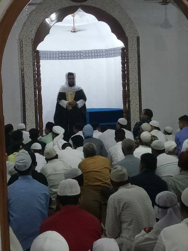 रिमझिम रिमझिम बारिश के बीच अदा की गई ईद उल अज़हा की नमाज़ | New India Times