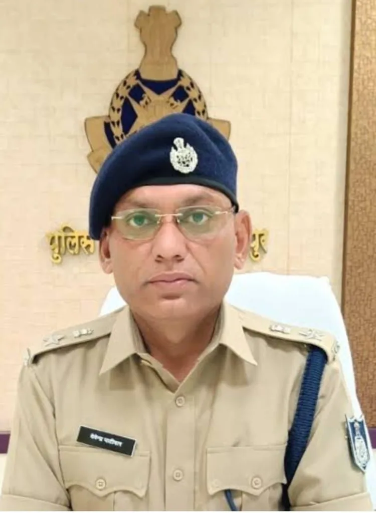 बुरहानपुर एसपी के मार्गदर्शन में कोतवाली पुलिस ने 16 वर्षीय नाबालिग बालिका को सकुशल खोजकर लाई वापिस 2 बुरहानपुर एसपी के मार्गदर्शन में कोतवाली पुलिस ने 16 वर्षीय नाबालिग बालिका को सकुशल खोजकर लाई वापिस | New India Times