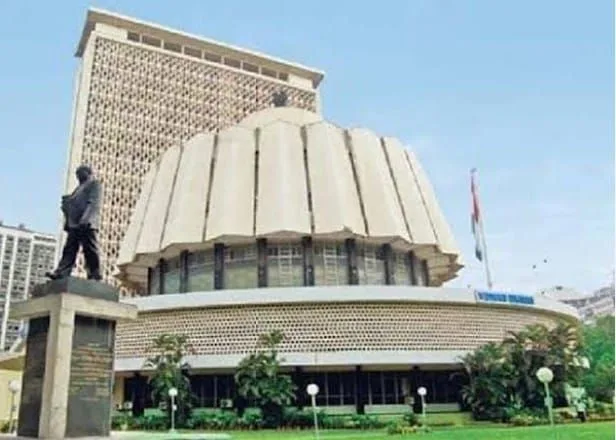 मानसून सत्र के पहले कानून का राज कायम करने का प्रयास, लोकल पुलिस हि करेगी जामनेर हिंसा प्रकरण की जांच, आरोपियों को 14 दिन की न्यायिक रिमांड | New India Times