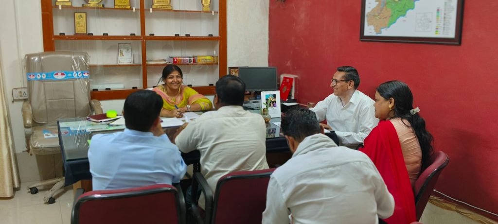 उपखंड स्तरीय ब्लॉक अभिसरण समिति की बैठक में उपखण्ड अधिकारी ने दिए निर्देश 2 उपखंड स्तरीय ब्लॉक अभिसरण समिति की बैठक में उपखण्ड अधिकारी ने दिए निर्देश | New India Times