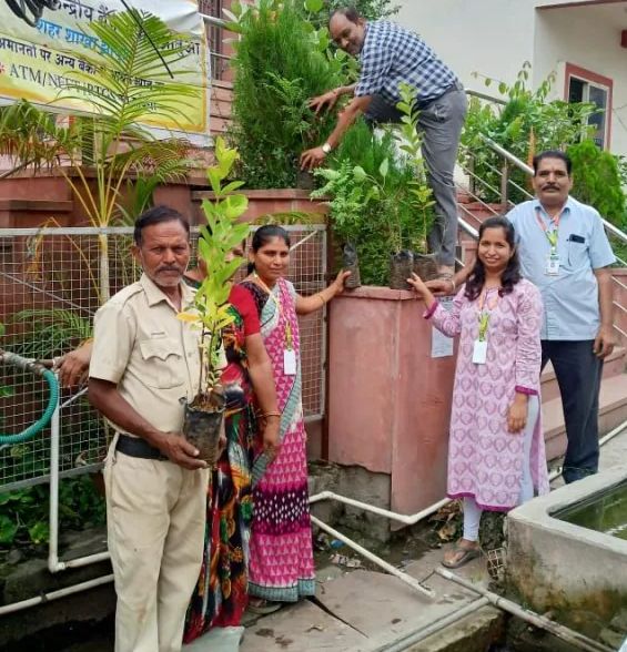 अंतरराष्ट्रीय सहकारिता दिवस पर पौधारोपण कार्यक्रम संपन्न, शाखा की कैशियर सुश्री ज्योति शर्मा द्वारा पौधारोपण की दिलाई गई शपथ 2 अंतरराष्ट्रीय सहकारिता दिवस पर पौधारोपण कार्यक्रम संपन्न, शाखा की कैशियर सुश्री ज्योति शर्मा द्वारा पौधारोपण की दिलाई गई शपथ | New India Times