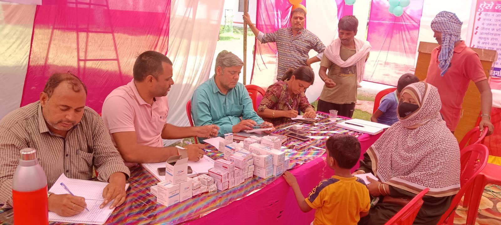 विधायक धौरहरा श्री विनोद शंकर अवस्थी ने किया विशाल मानसिक स्वास्थ्य शिविर का शुभारंभ 1 विधायक धौरहरा श्री विनोद शंकर अवस्थी ने किया विशाल मानसिक स्वास्थ्य शिविर का शुभारंभ | New India Times