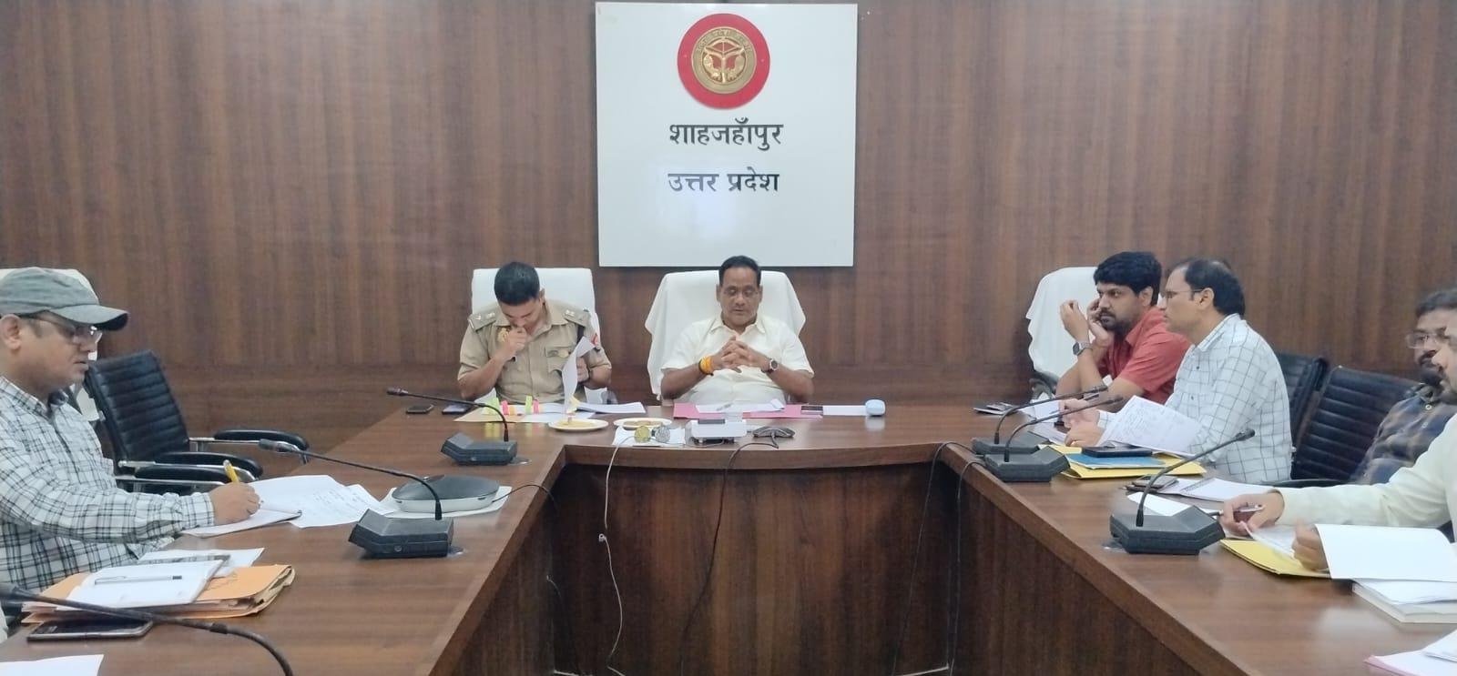 जिलाधिकारी की अध्यक्षता में संपन्न हुई सड़क सुरक्षा समिति की बैठक 1 जिलाधिकारी की अध्यक्षता में संपन्न हुई सड़क सुरक्षा समिति की बैठक | New India Times