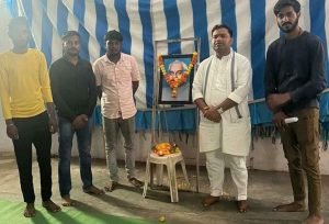 भाजपाजनों ने मनाई अटल जी की पुण्यतिथि 2 भाजपाजनों ने मनाई अटल जी की पुण्यतिथि | New India Times