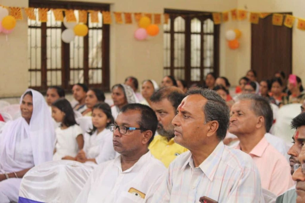 प्रजापिता ब्रह्माकुमारी ईश्वरीय विश्वविद्यालय द्वारा अलौकिक रक्षाबंधन | New India Times