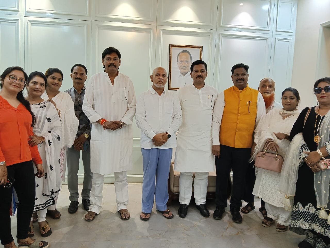 मीरा-भाईंदर के वरिष्ठ एनसीपी नेता श्री रमज़ान खत्री राष्ट्रवादी कांग्रेस पार्टी के महाराष्ट्र प्रदेश सचिव नियुक्त 1 मीरा-भाईंदर के वरिष्ठ एनसीपी नेता श्री रमज़ान खत्री राष्ट्रवादी कांग्रेस पार्टी के महाराष्ट्र प्रदेश सचिव नियुक्त | New India Times