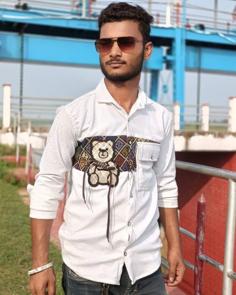 शोहरतगढ़-बढ़नी मार्ग पर NH-730, हलौरा टोल प्लाजा के पास भीषण सड़क दुर्घटना 2 शोहरतगढ़-बढ़नी मार्ग पर NH-730, हलौरा टोल प्लाजा के पास भीषण सड़क दुर्घटना | New India Times