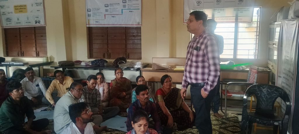 सहायक आयुक्त द्वारा FLN ट्रेनिंग का आकस्मिक निरीक्षण | New India Times