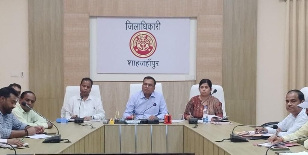 सभी विभाग माइक्रो प्लान बनाकर स्वास्थ्य विभाग को उपलब्ध कराएं: डीएम 2 सभी विभाग माइक्रो प्लान बनाकर स्वास्थ्य विभाग को उपलब्ध कराएं: डीएम | New India Times