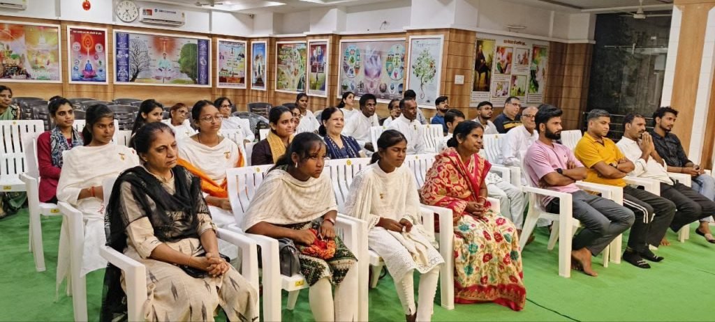 एमिटी इंटरनेशनल स्कूल ग्वालियर द्वारा 28/09/24 को आर जे एन अपोलो हॉस्पिटल के सम्मिलित सहयोग से रक्तदान शिविर का किया गया आयोजन 3 एमिटी इंटरनेशनल स्कूल ग्वालियर द्वारा 28/09/24 को आर जे एन अपोलो हॉस्पिटल के सम्मिलित सहयोग से रक्तदान शिविर का किया गया आयोजन | New India Times