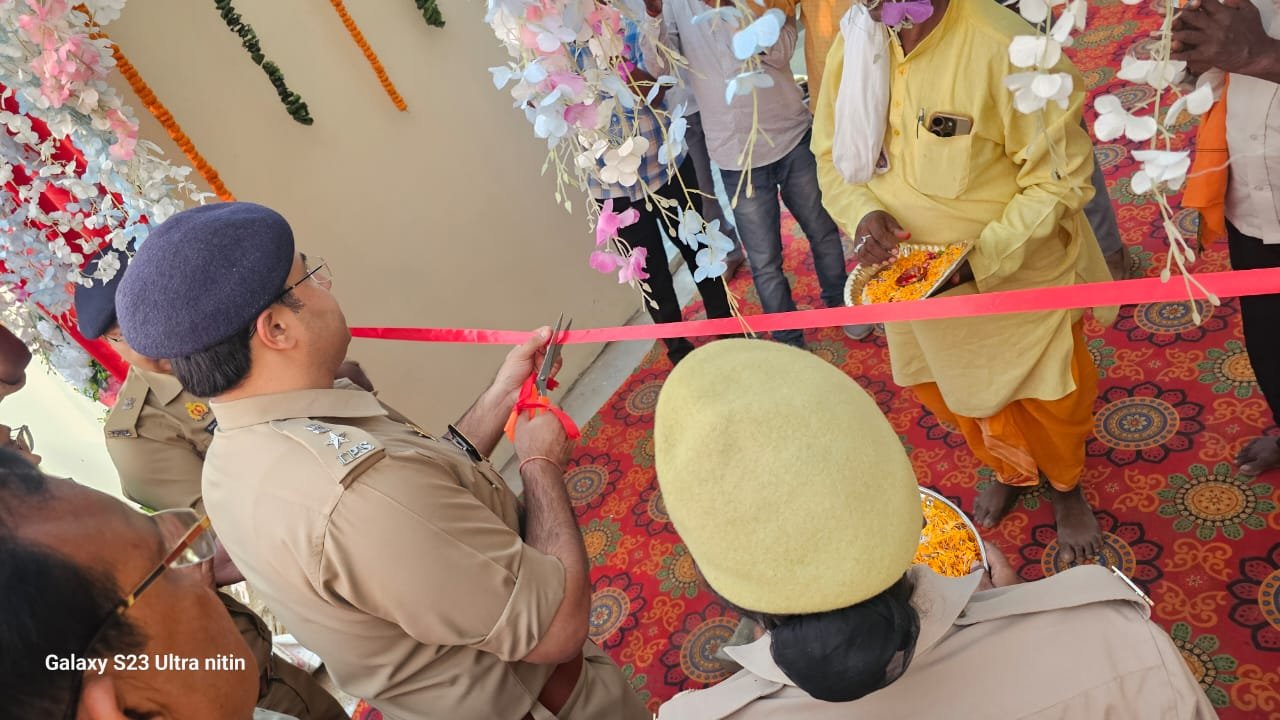 एसएसपी डॉ गौरव ग्रोवर ने किया जंगल कौड़िया चौकी का उद्घाटन 1 एसएसपी डॉ गौरव ग्रोवर ने किया जंगल कौड़िया चौकी का उद्घाटन | New India Times