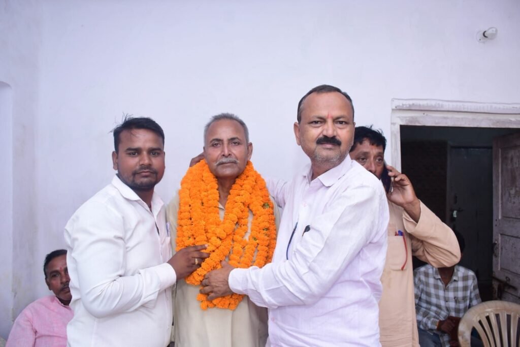 भाजपा नेता संगम दूबे गन्ना सहकारी समिति के निर्विरोध चेयरमैन निर्वाचित 2 भाजपा नेता संगम दूबे गन्ना सहकारी समिति के निर्विरोध चेयरमैन निर्वाचित | New India Times