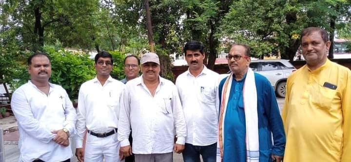 पेंशन कटौती में अरबों का घोटाला हुआ उजागर, सभी सरकारों ने पेंशनरों को लूटा: रूपेश कुमार | New India Times